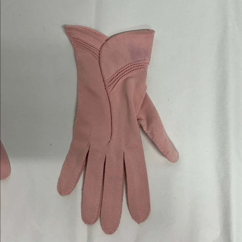 Elegant Pink Women's Gloves women’s size small  pink fabric gloves, vintage